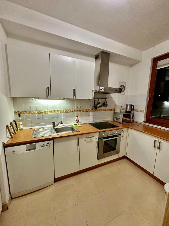 Central Apartment With Balcony Budapeste Exterior foto